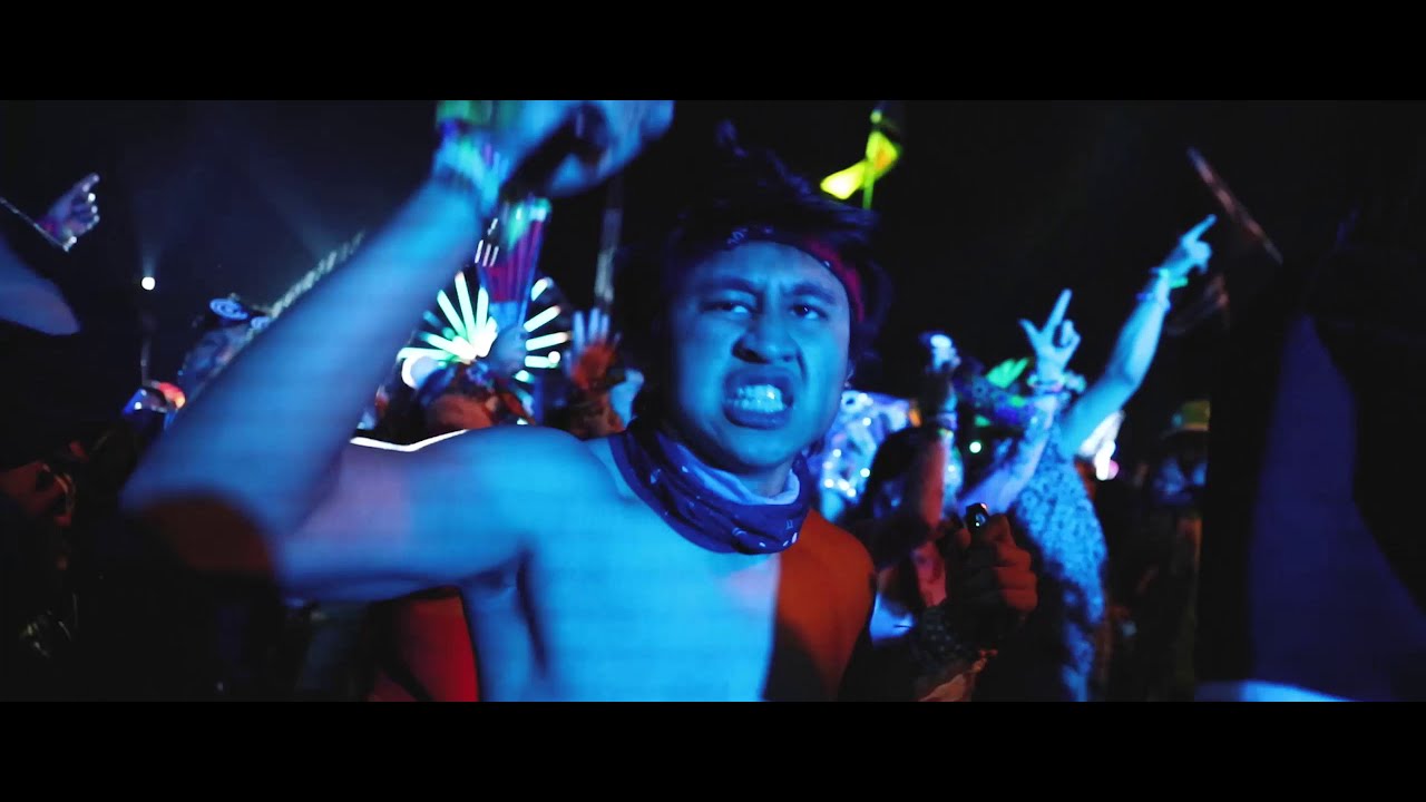 Eazy E – Hittin‘ Switches (Angerfist Refix)